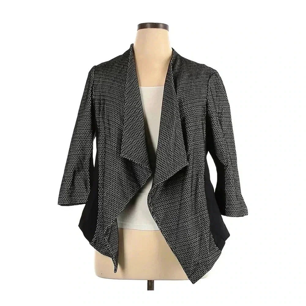 Lane Bryant black/white‎ open front corporate work party blazer - size 14/16